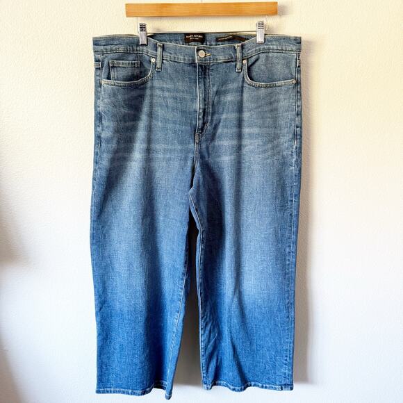 BANANA REPUBLIC | High-Rise Wide Leg Crop Cropped Jeans Denim | Size 34, US 18 - Picture 2 of 9